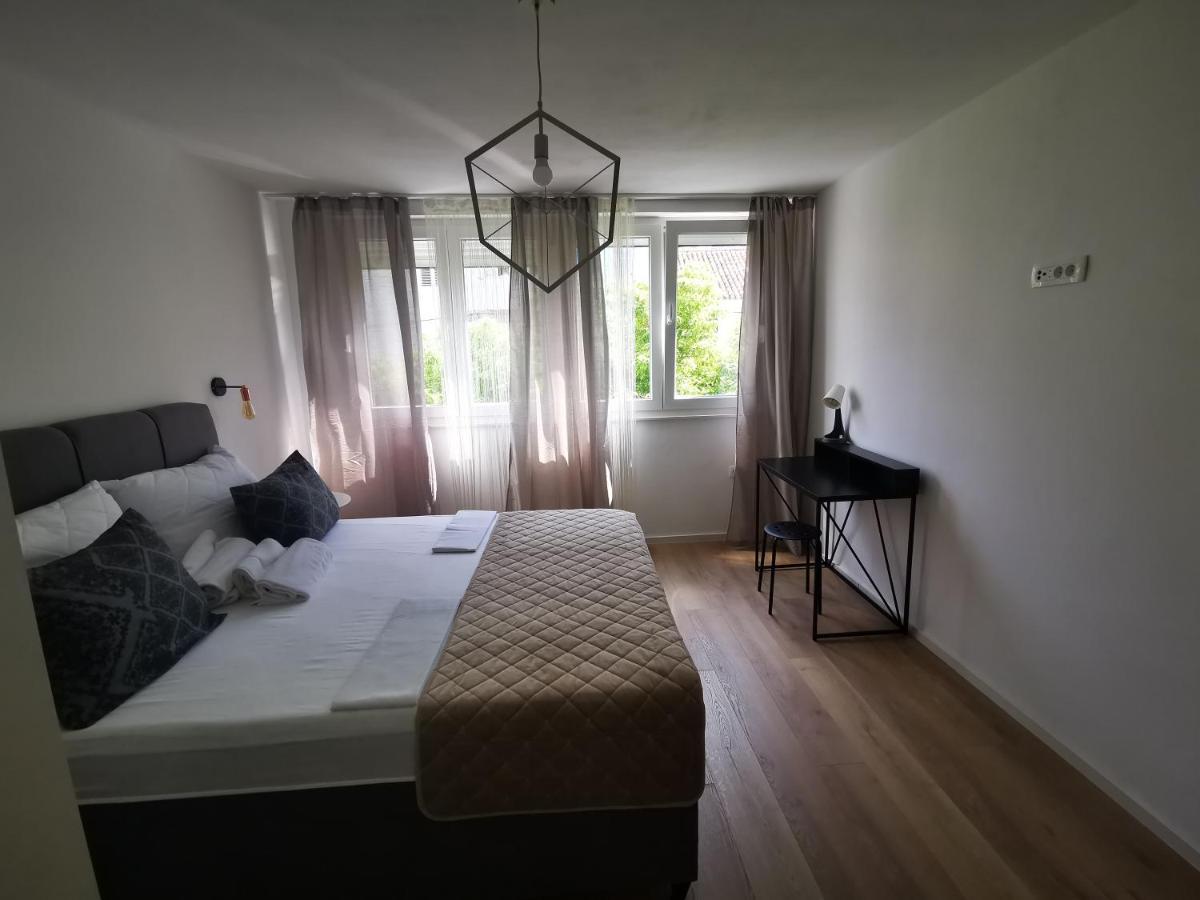 City Center Apartment Bravos マカルスカ エクステリア 写真